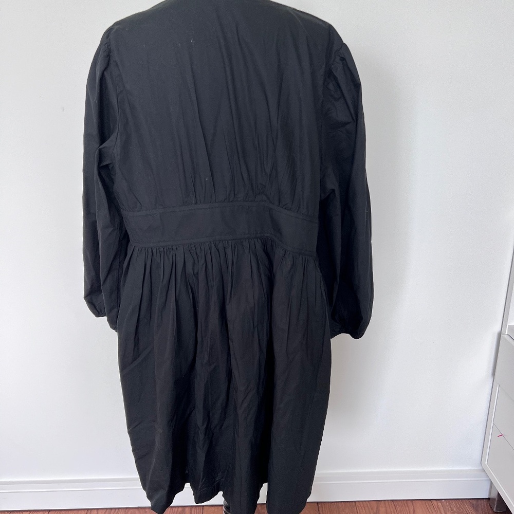 V-neck cotton poplin mini dress w/pockets - Picture 7 of 7